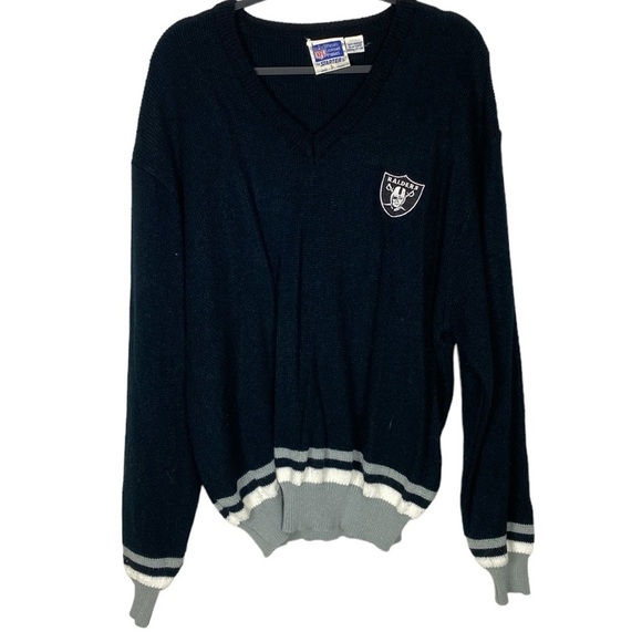 Vintage raiders V-neck starter sweater